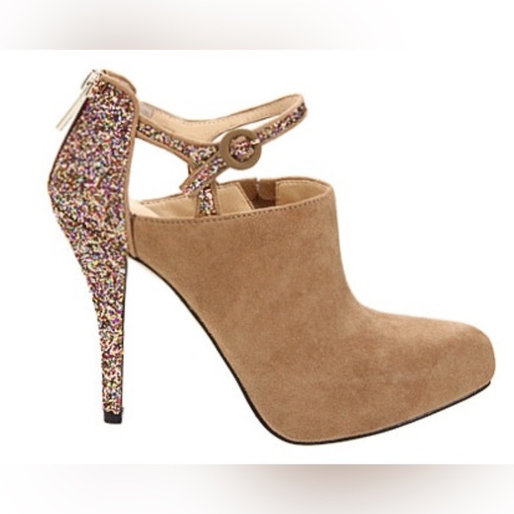 ENZO ANGIOLINI glitter strappy heel booties 4.5" glitter heel and a back zipper - Picture 1 of 14